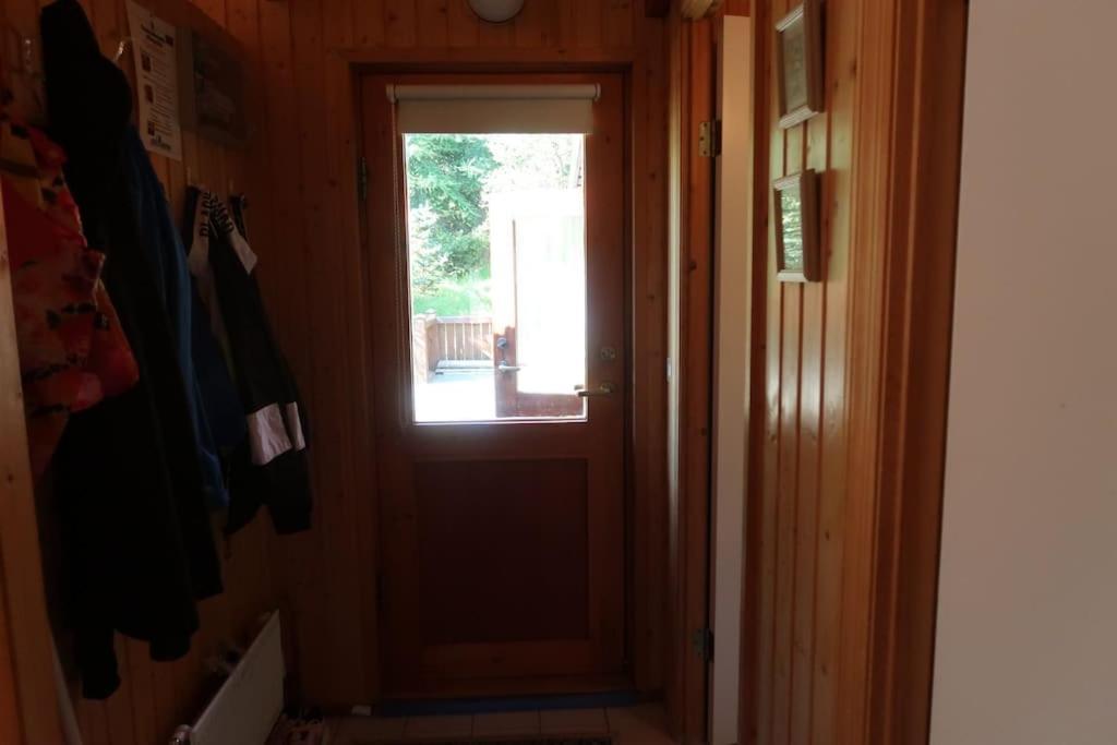 Cottage With Hot Tub In Beautiful Surroundings Hroarsstathir Luaran gambar